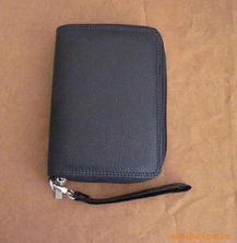 浙江蒼南天宏皮具制品廠 專業(yè)皮具服裝與飾品批發(fā)供應(yīng)商